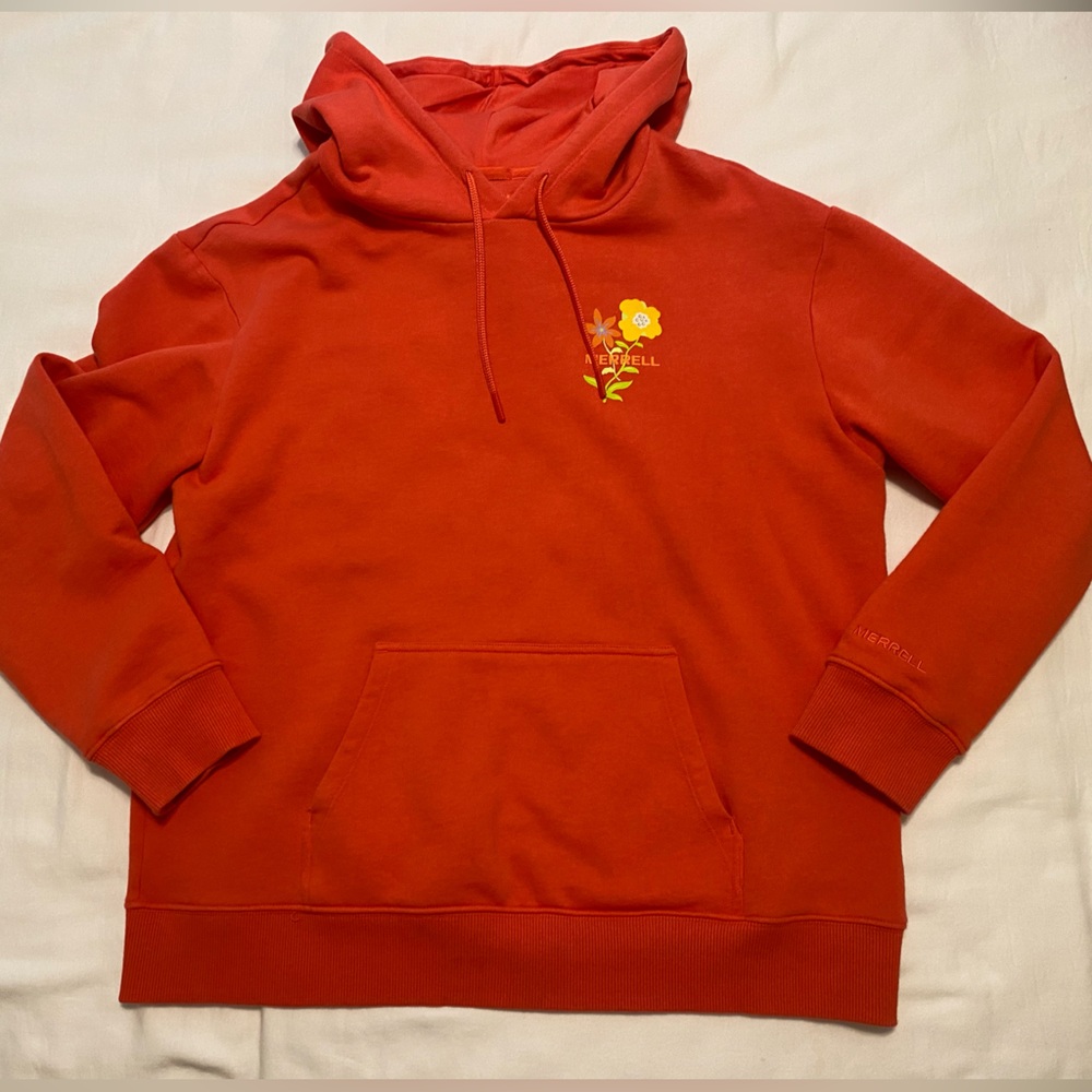 NEW Merrill hoodie with flower design Ladies’ M salmon coral